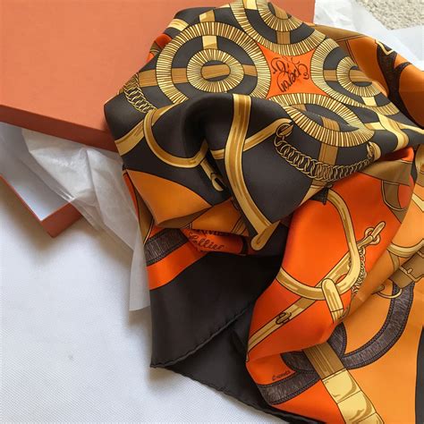 foulard hermes vintage funghi prezzo|Hermès Foulards vintage .